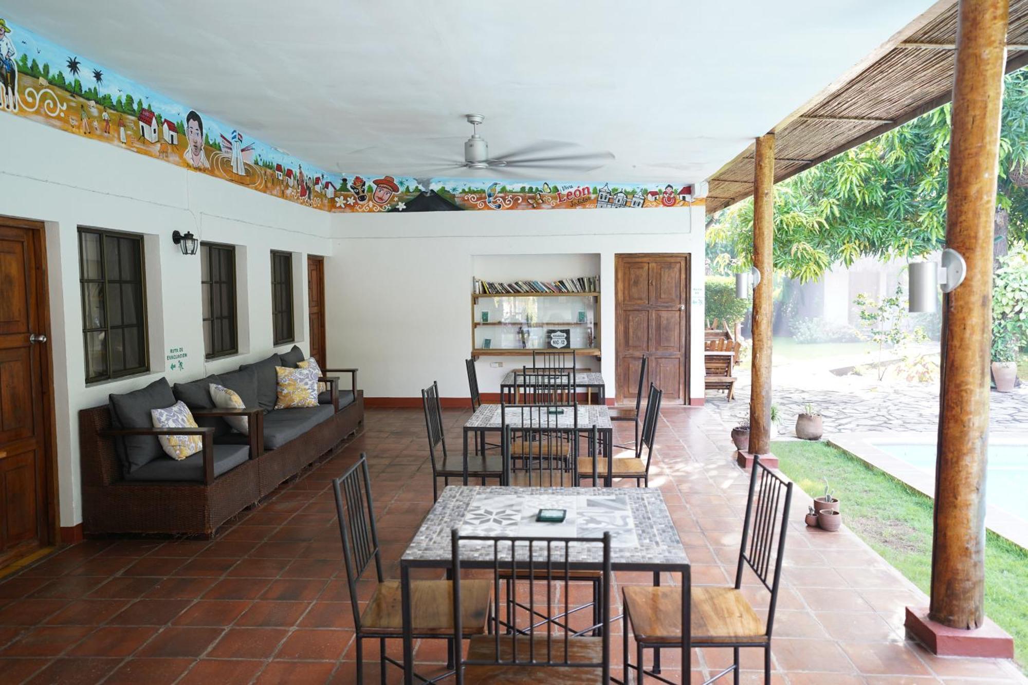 Hotel Mariposa León Eksteriør billede